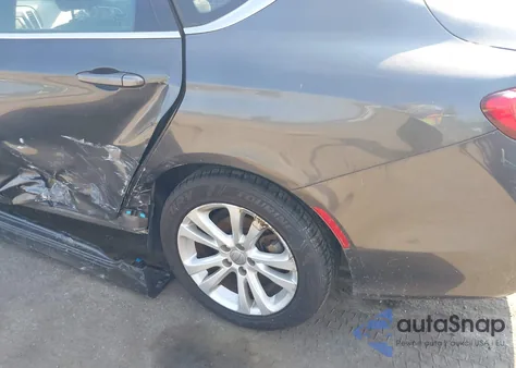 2015 Chrysler 200 Limited из США, поврежденный, VIN 1C3CCCAB8FN505273